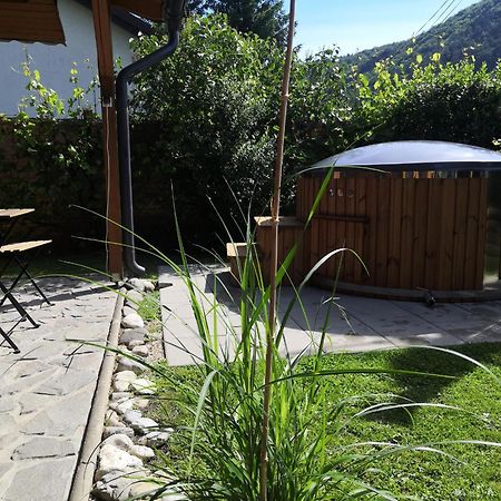 Drevenica Pod Tlstou Guest House Blatnica ภายนอก รูปภาพ