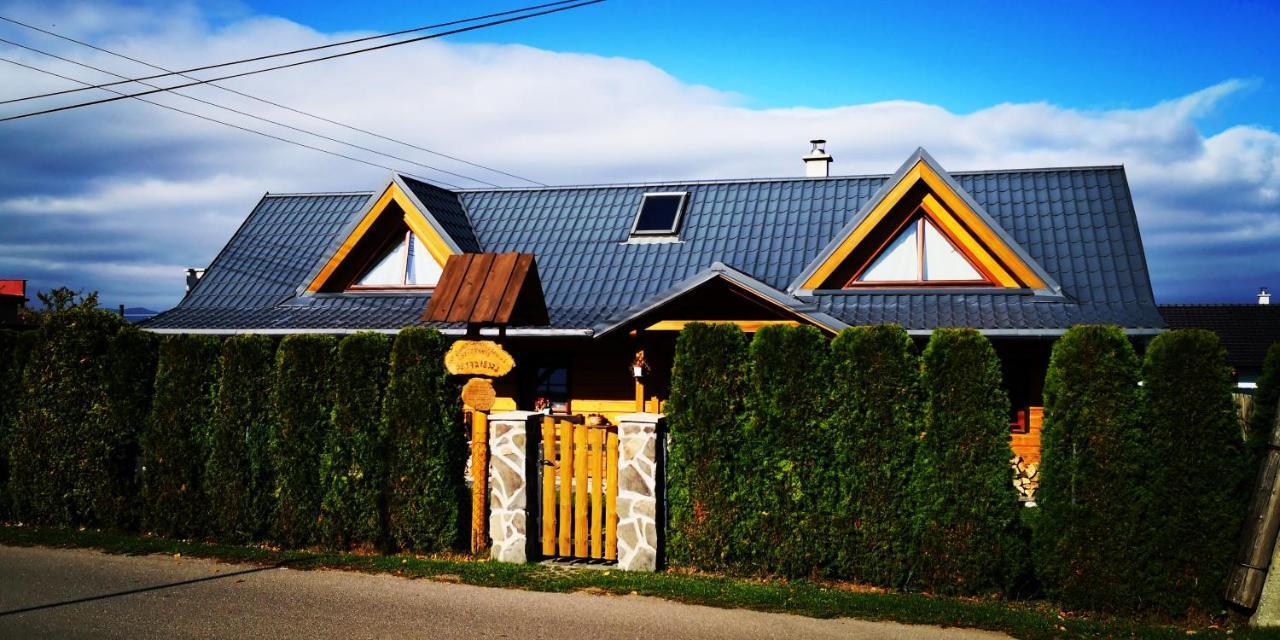 Drevenica Pod Tlstou Guest House Blatnica ภายนอก รูปภาพ